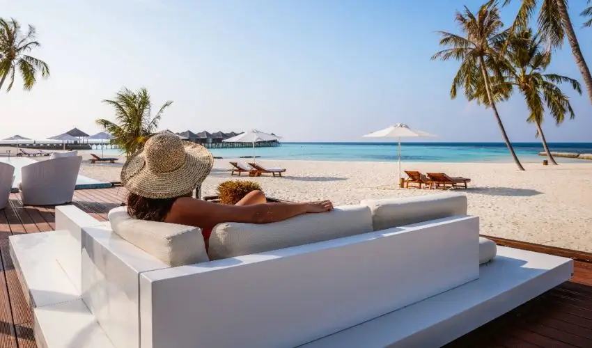 Why Luxury Travelers Prefer Private Tours in India