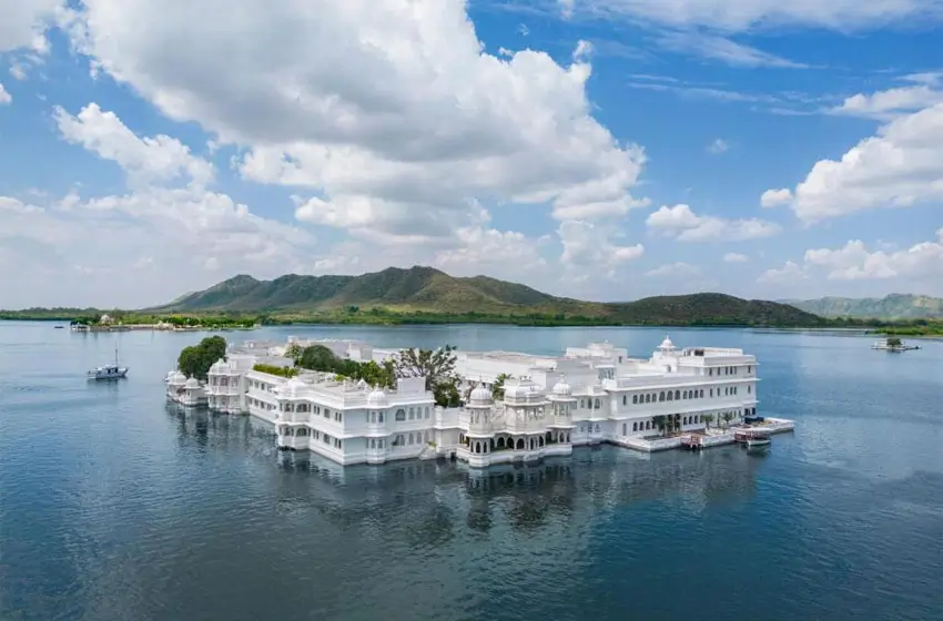 Golden Triangle Tour With Udaipur – Delhi Agra Jaipur Udaipur Heritage Journey