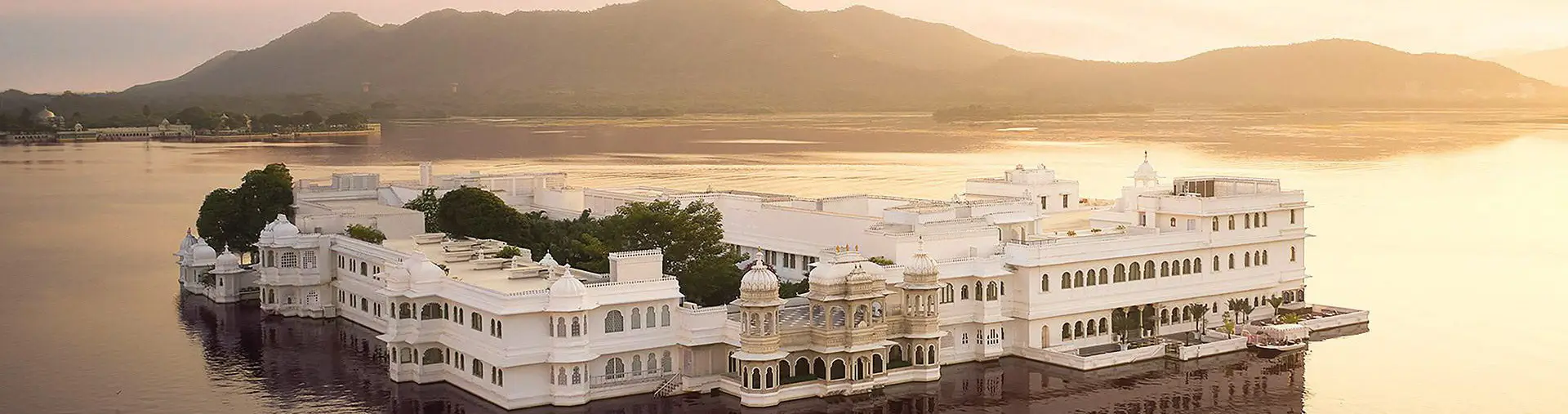 Luxury Rajasthan Tour for Seniors
