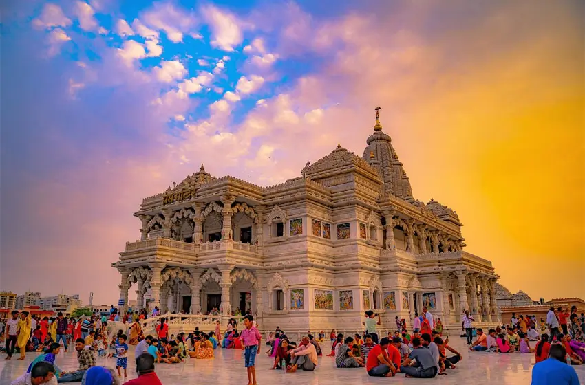 Spiritual & Hidden Gems Luxury Tour with Mathura, Vrindavan & Jaipur – 6 Days