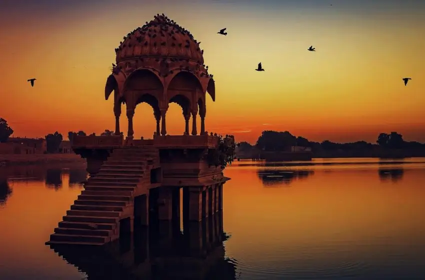 Luxury Rajasthan Photography Tour with Fort Cities, Desert Landscapes & Heritage Experiences