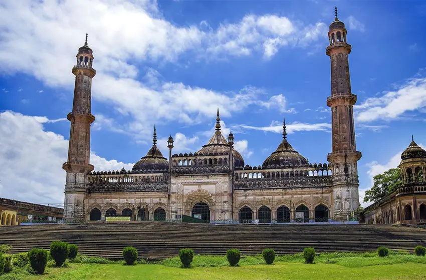 Textile and Heritage Journey Through India’s Master Craft Traditions